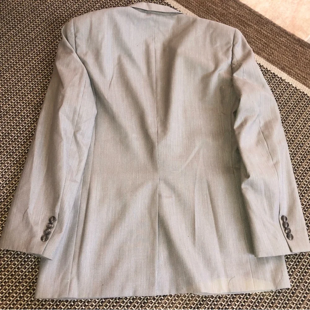 Vintage Burberry Light Beige/Taupe Two-Button Sport Coat Jacket Blazer (Sz Med.)